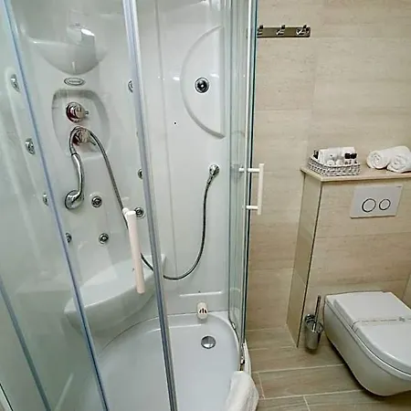 מלון Biokovo 4*
