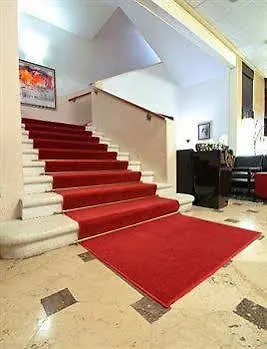 מלון Biokovo 4*